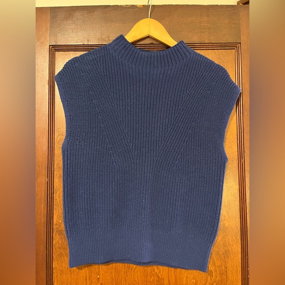 LOFT Sweaters - LOFT Navy Knit Top